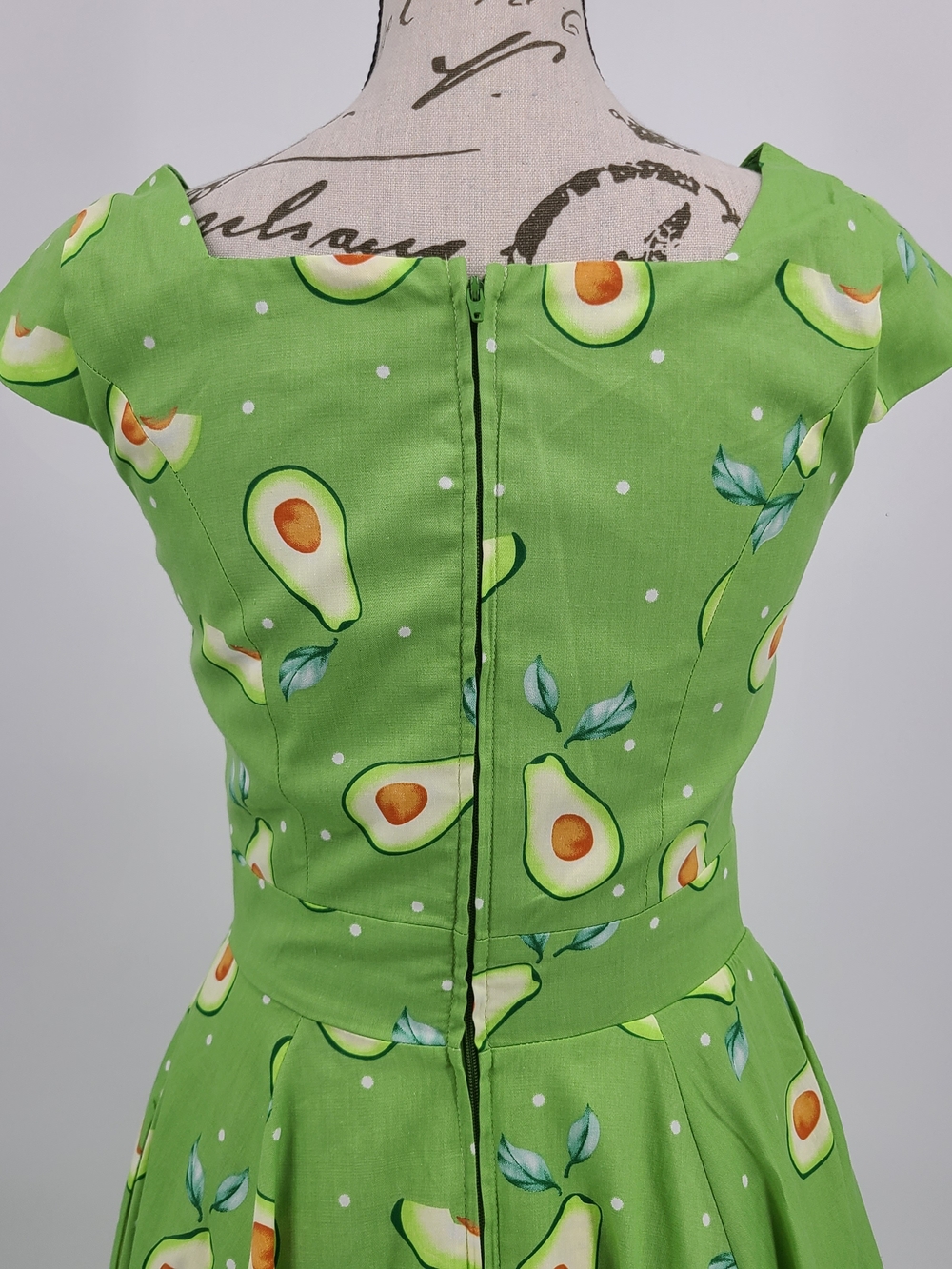 Unique Vintage's Magnolia Place Avocado Print Cotton Midi Dress Size XS - Picture 6 of 12